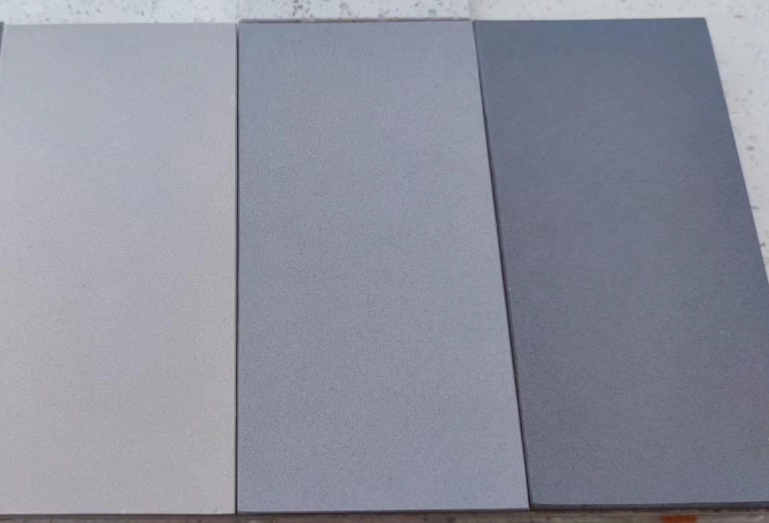 Quartz slab surface texture