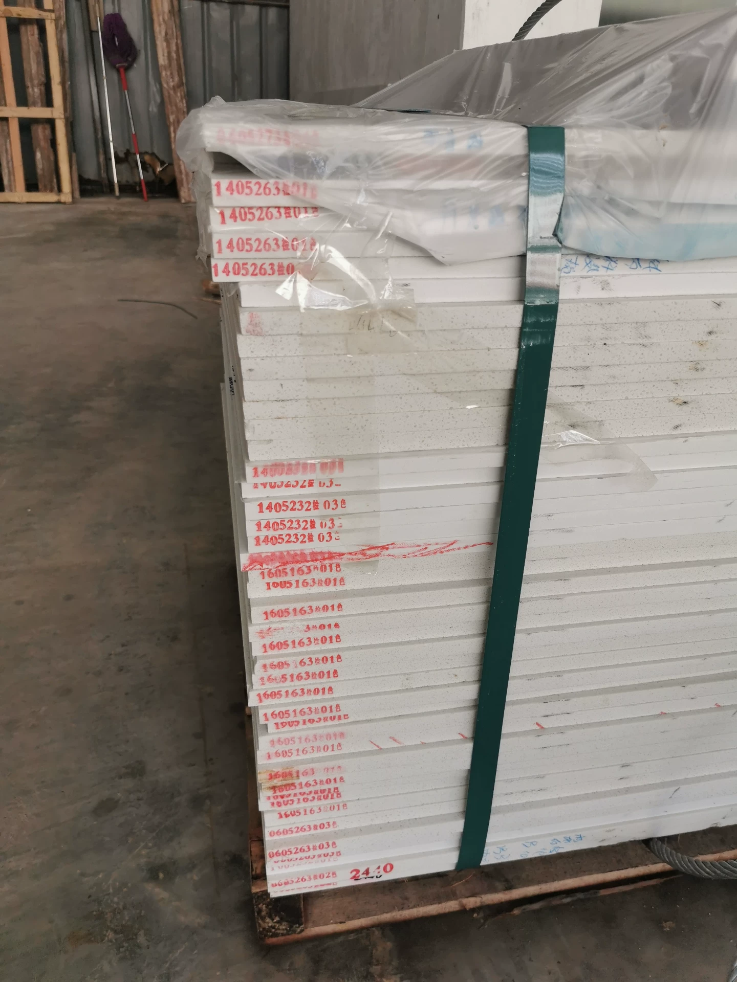 Quartz stone slab white granite look pure white