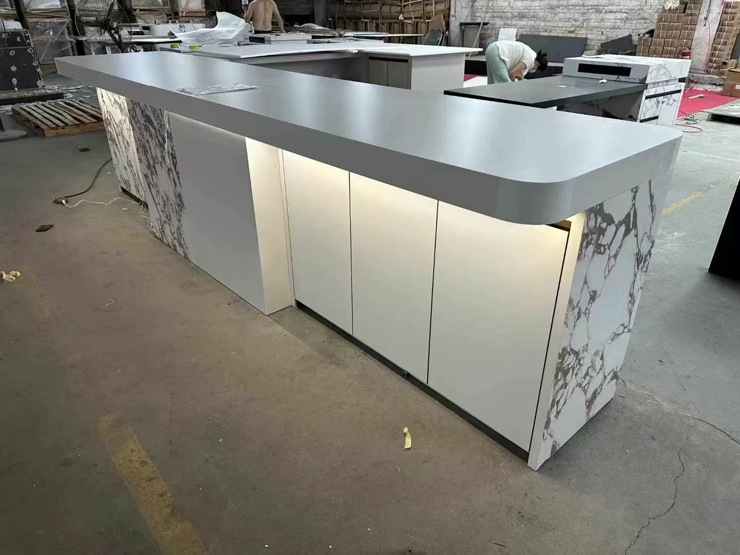 Kitchen island unit view 6