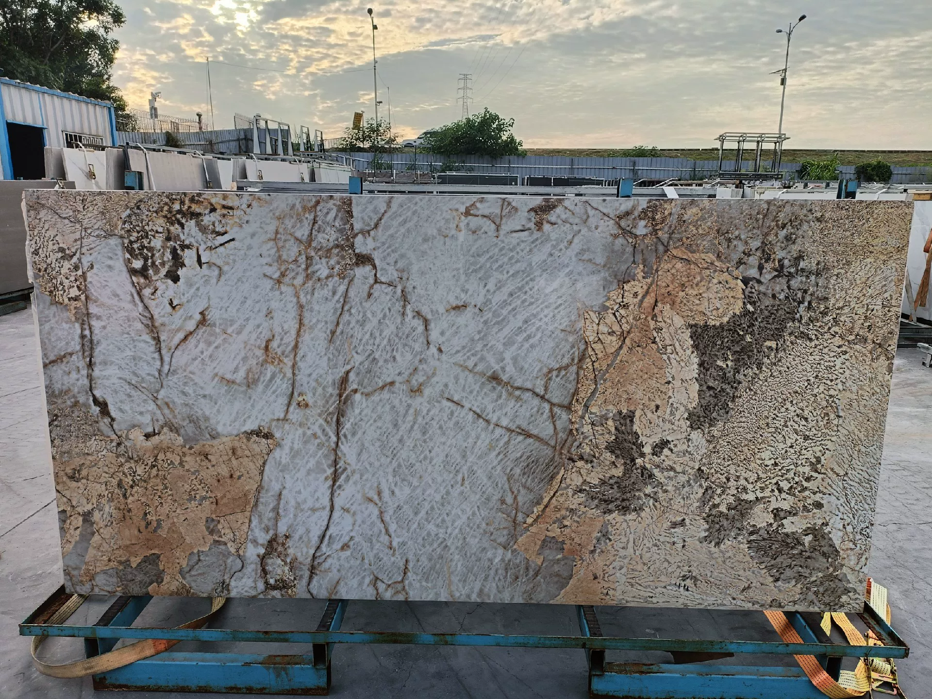 Sintered stone slab 1200x2400x9mm stock view