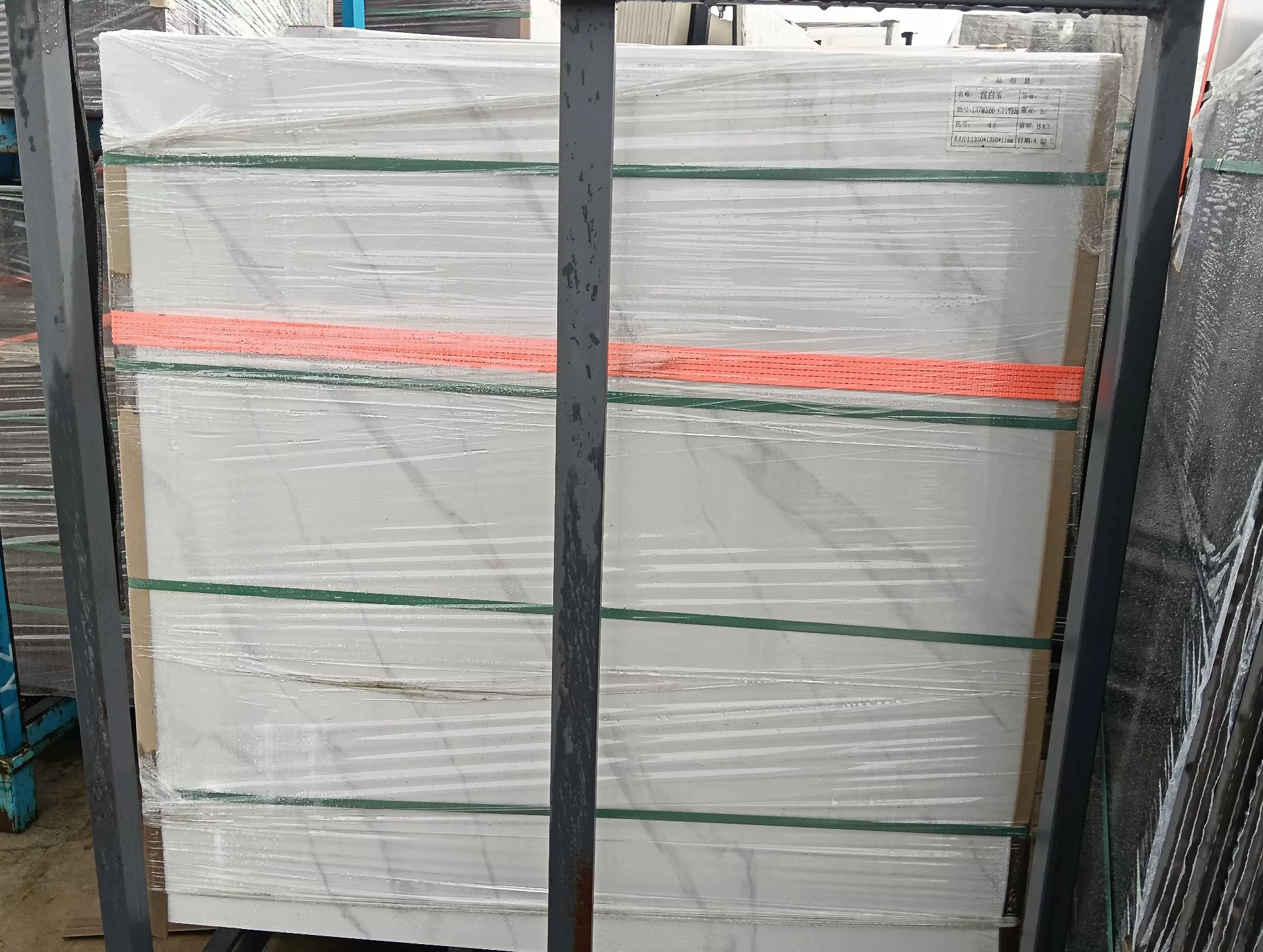 Sintered stone slab sample, marble-look pattern