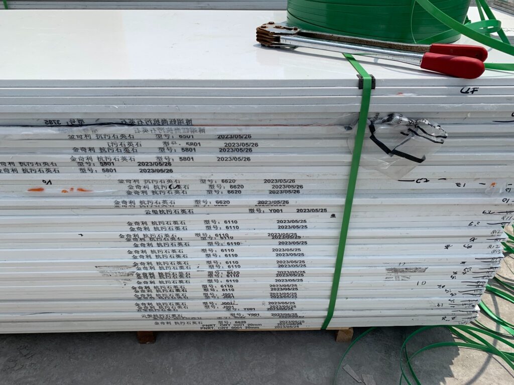Quartz Stone Slab Stock Deal for Countertops