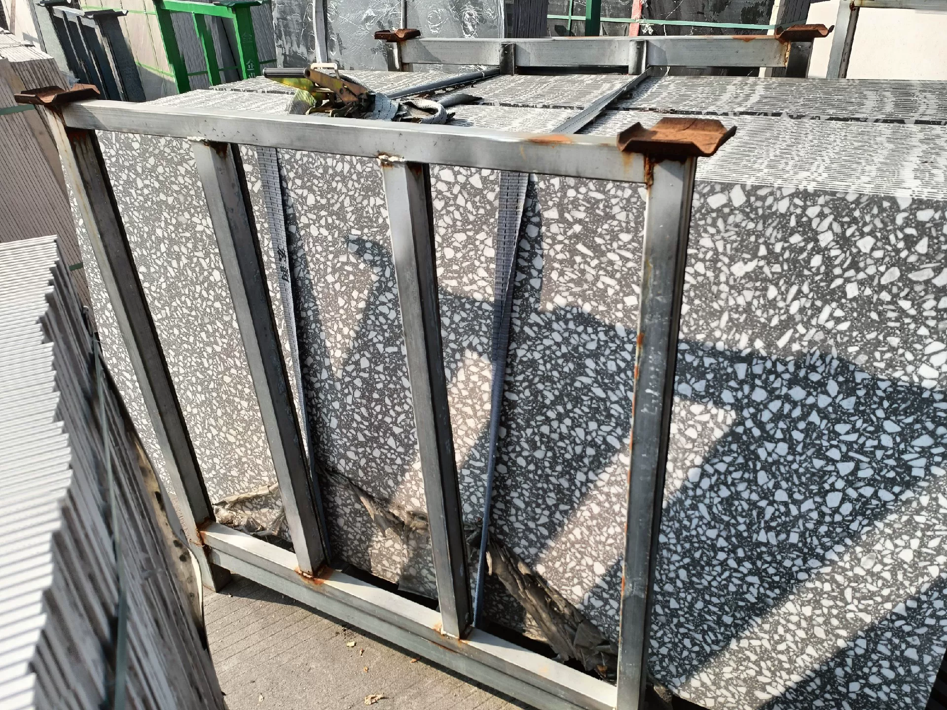 Slab edge view 9mm thickness