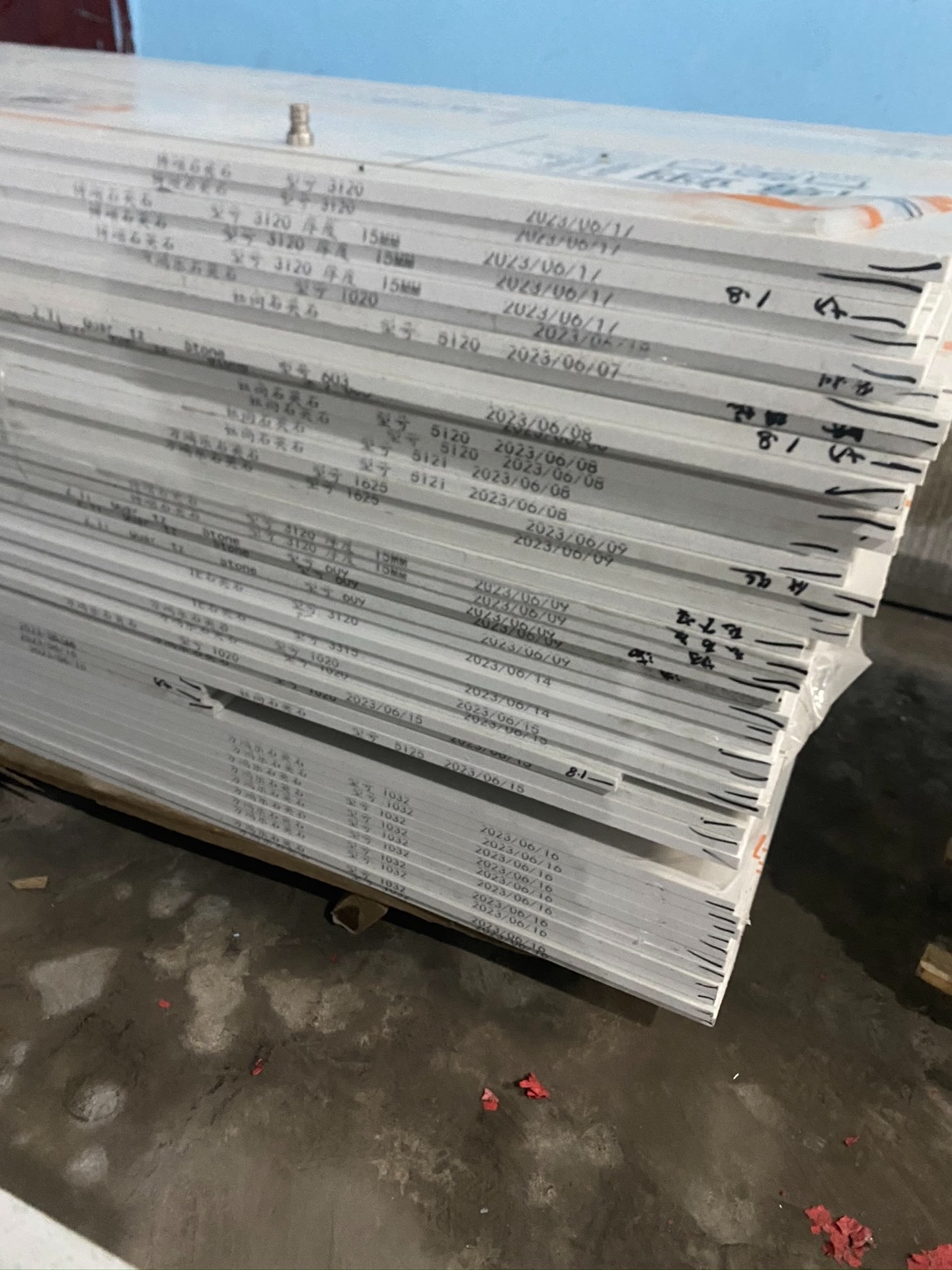 Quartz stone slab stock deal