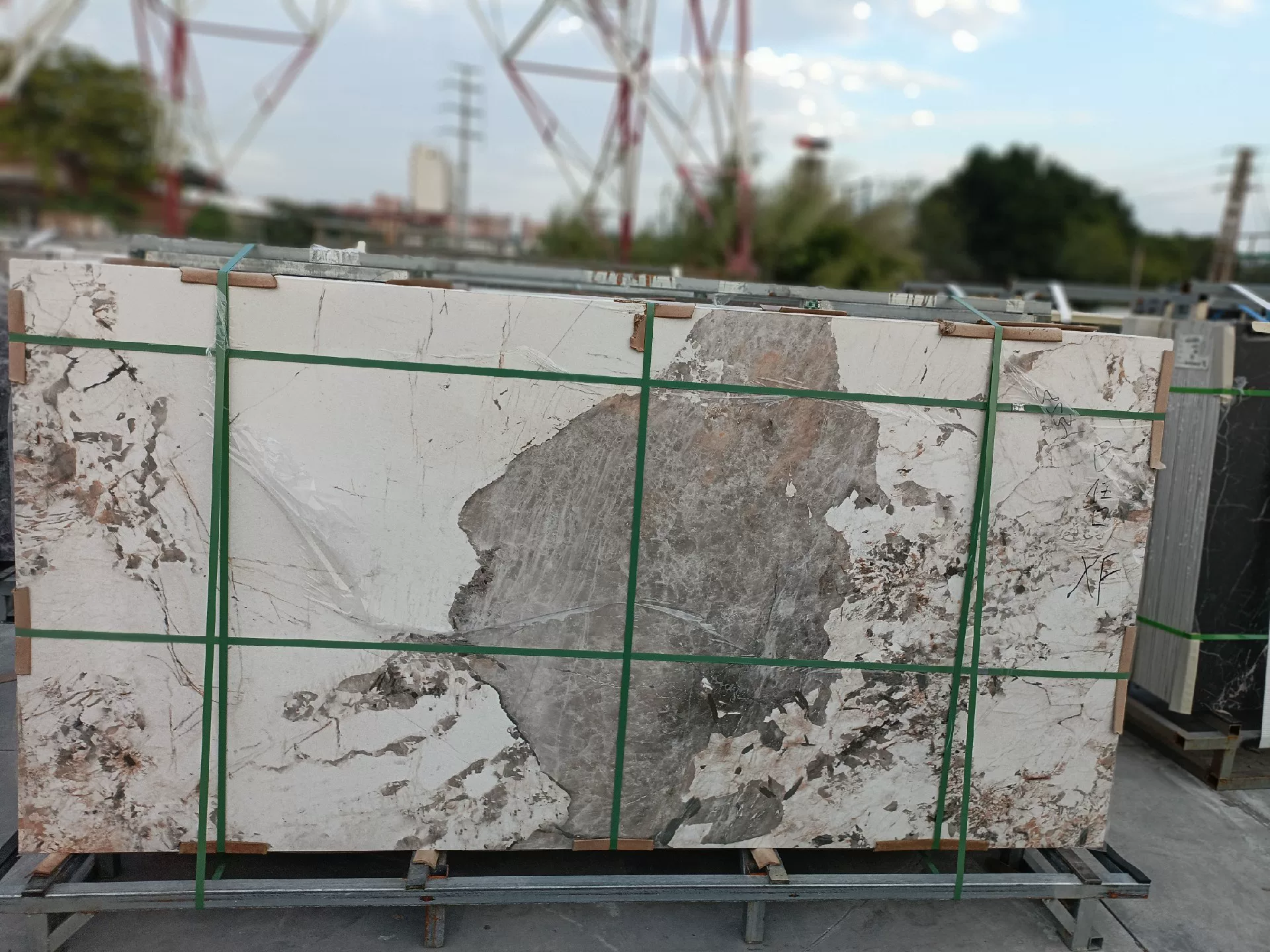 Sintered stone slab 1200x2400x9mm stock view