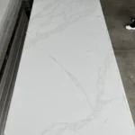 Fish Belly White Pattern Quartz Slab