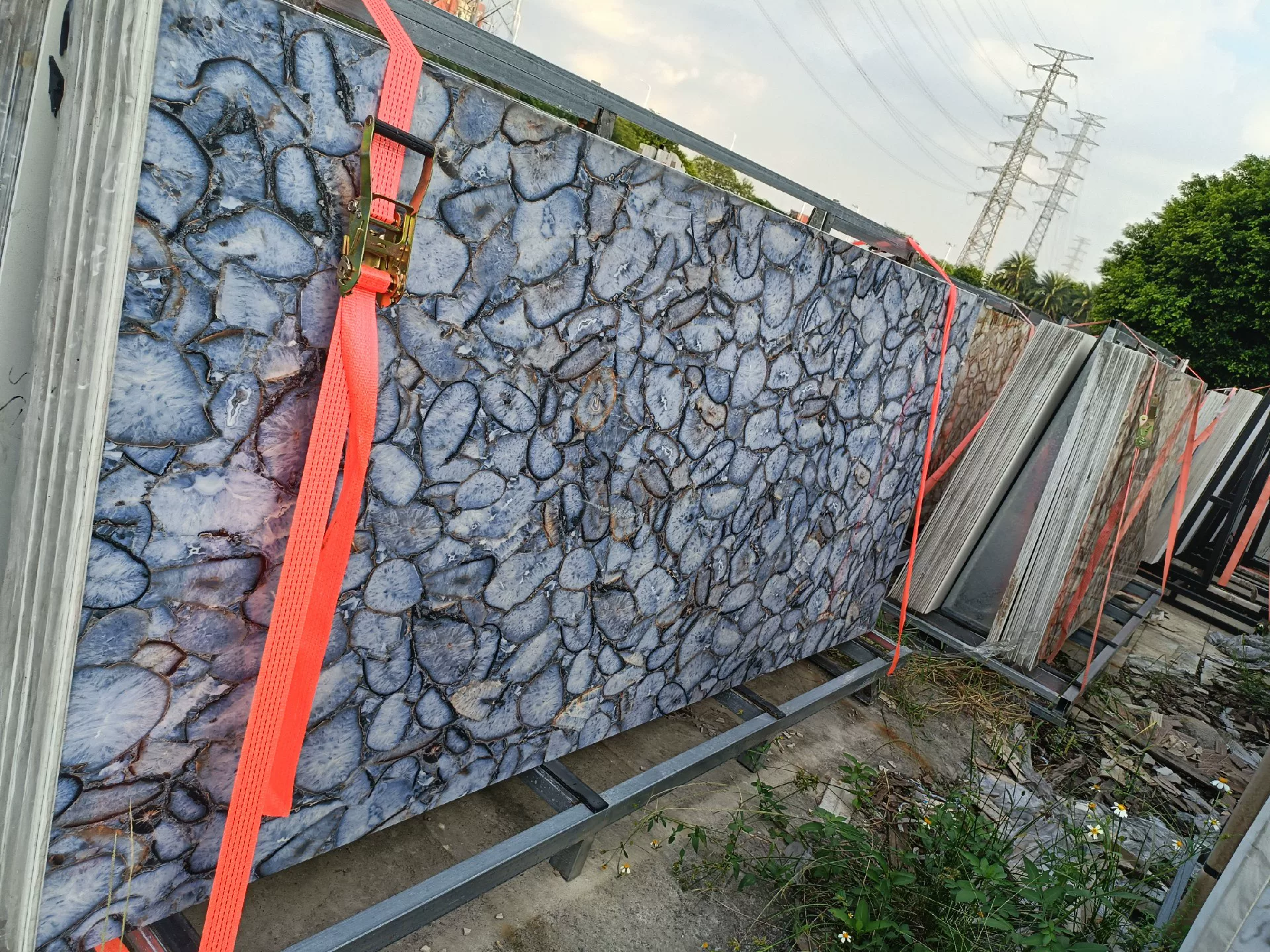 Sintered stone slab 1200x2400mm 9mm stock lot