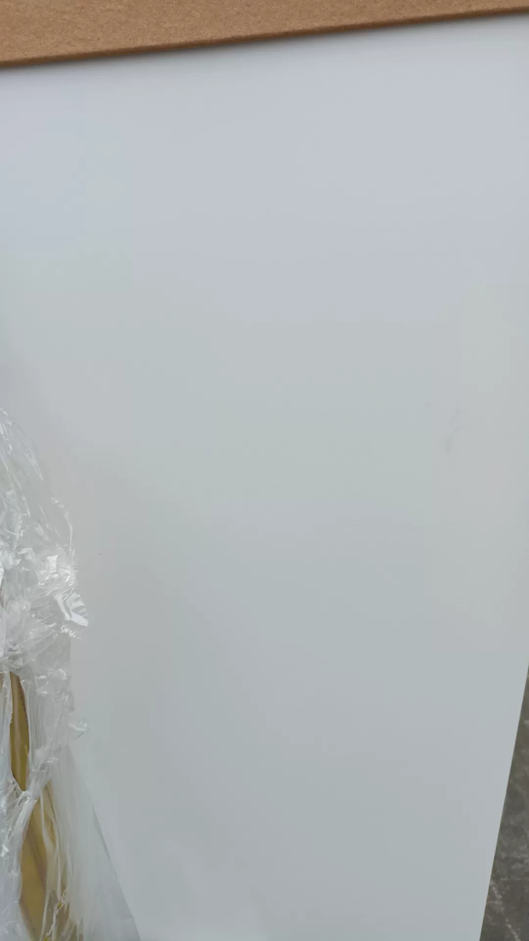 Sintered stone slab edge view, 9mm thickness