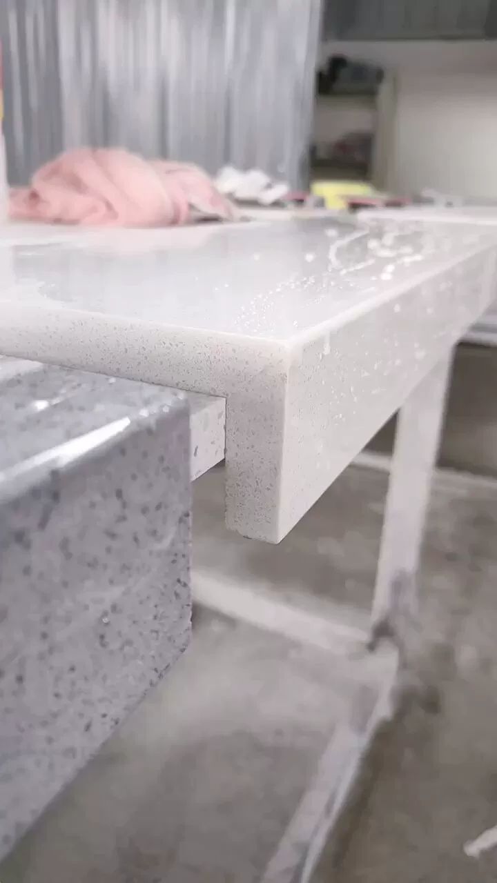 Quartz stone slab