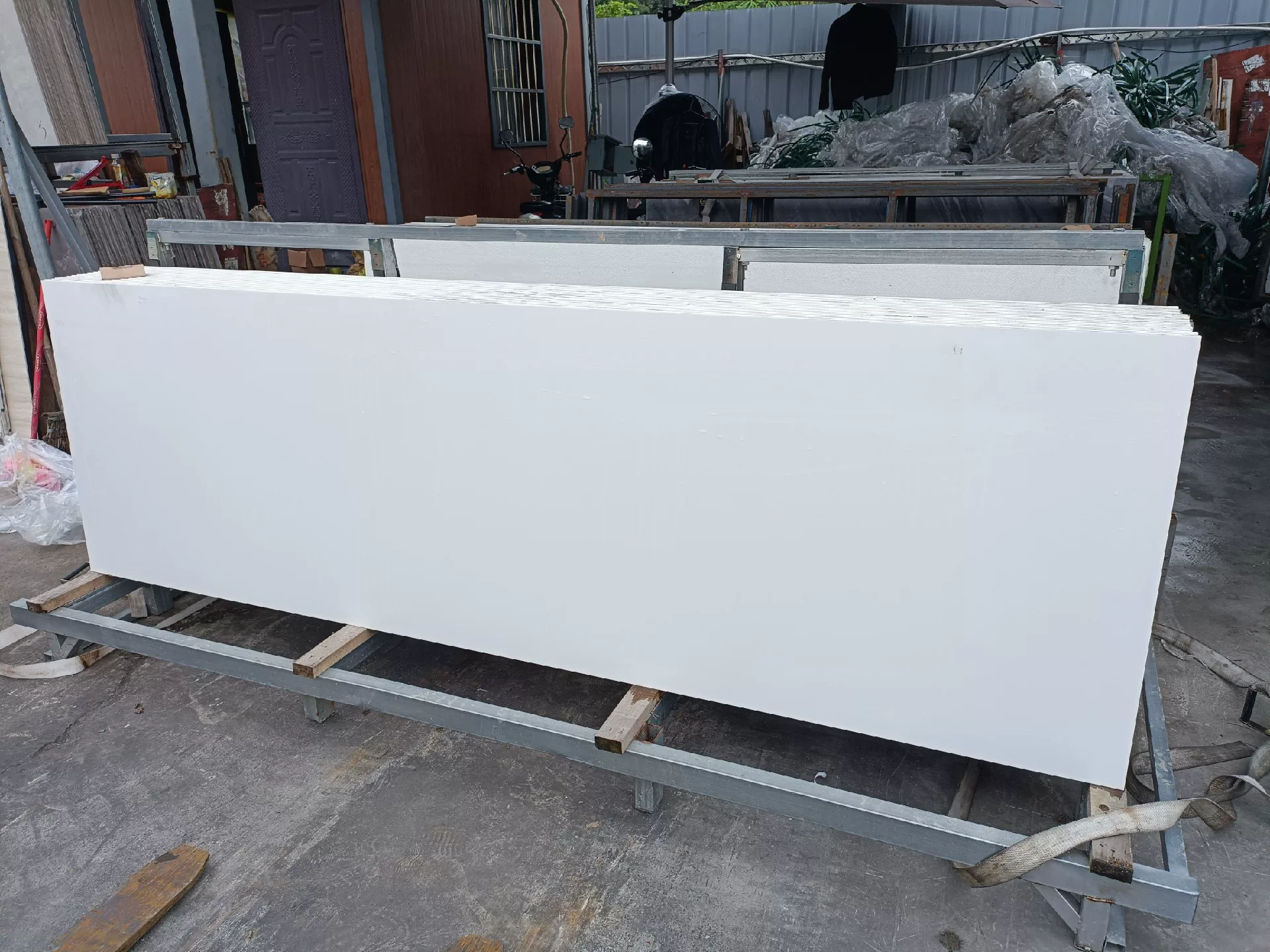 Sintered stone slab stock lot view 9
