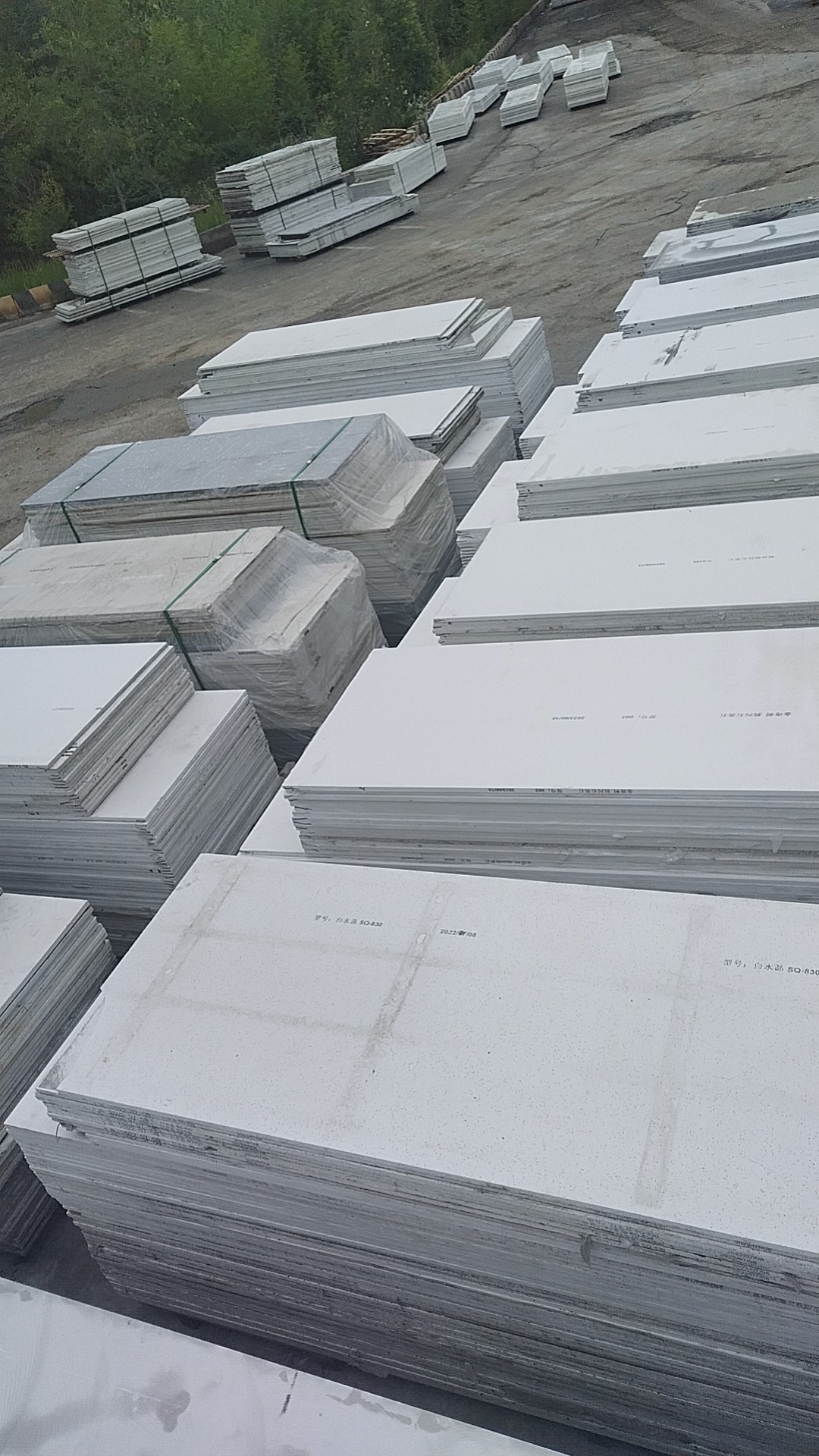 Quartz stone slab stock lot image 6