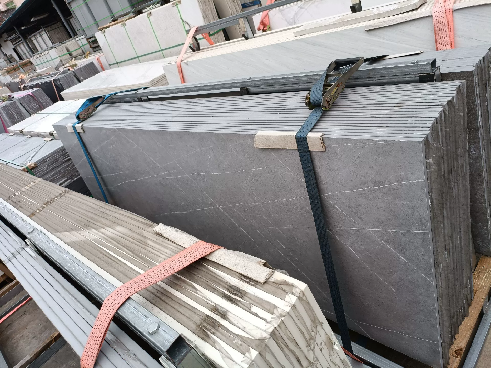 Sintered stone slab 800x2600x15mm stock view