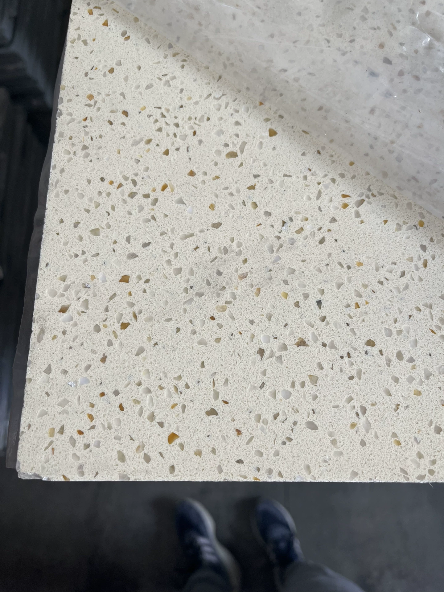 Quartz slab stock lot - solid color sample
