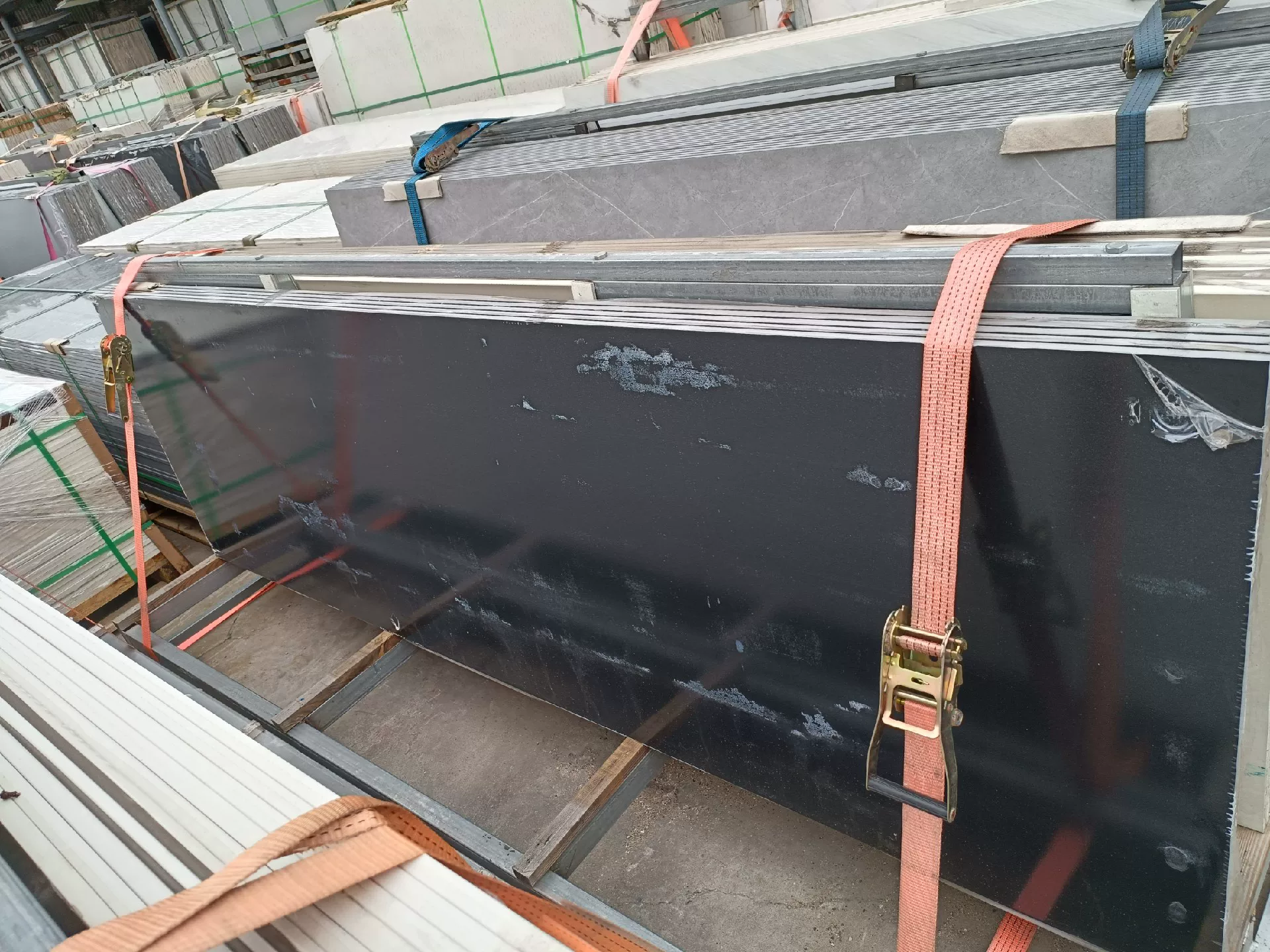 Sintered stone slab 800x2600x15mm stock view