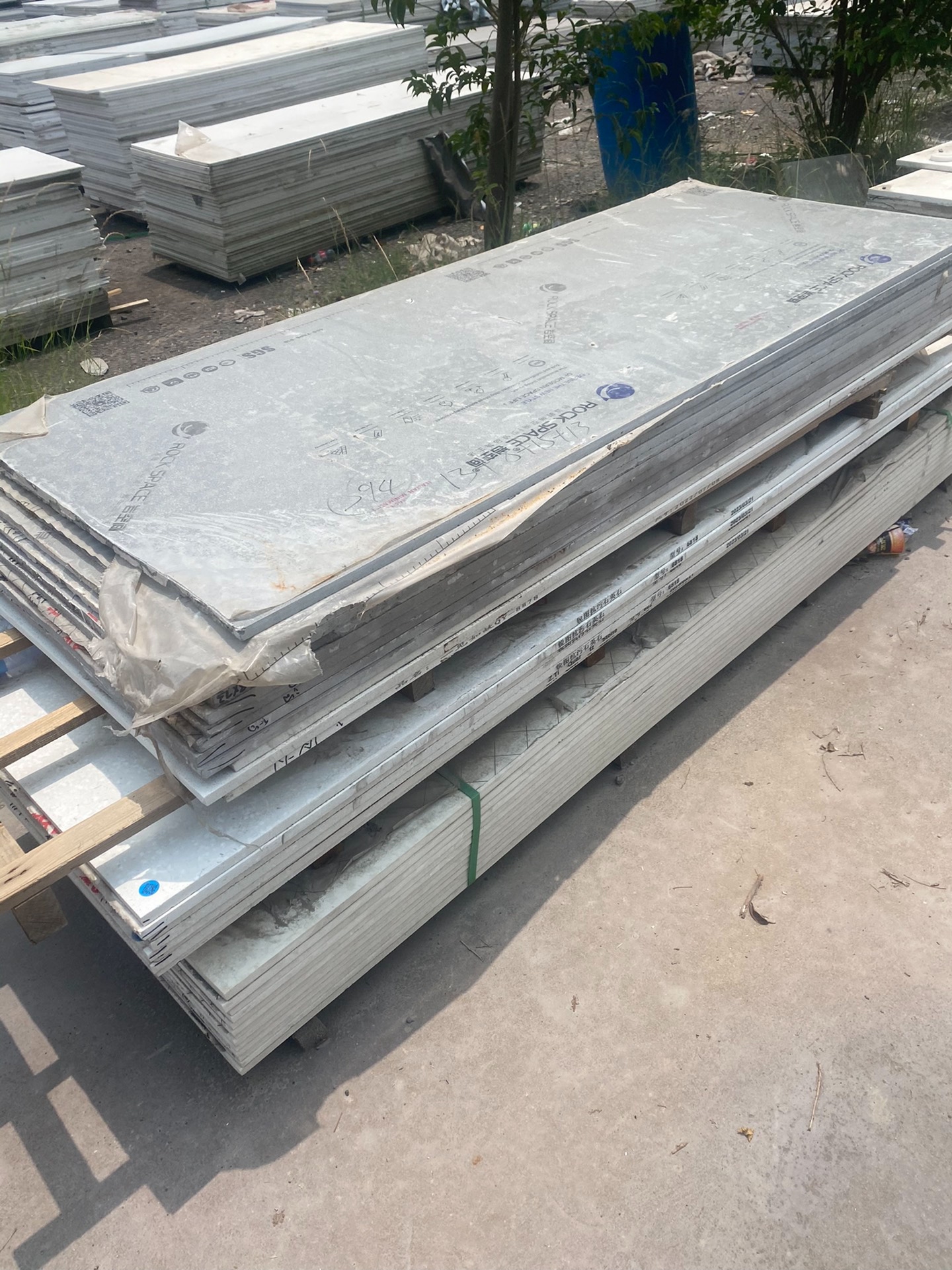 Quartz stone slab stock lot