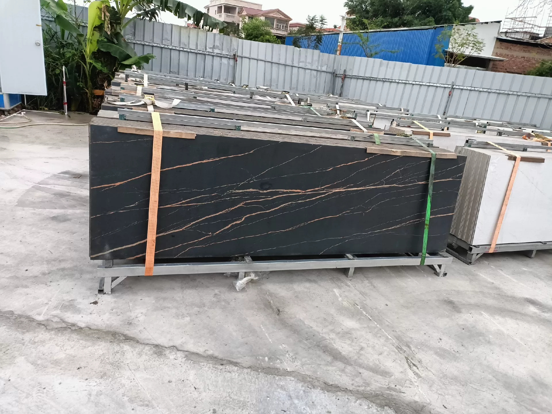 Sintered stone slab side view