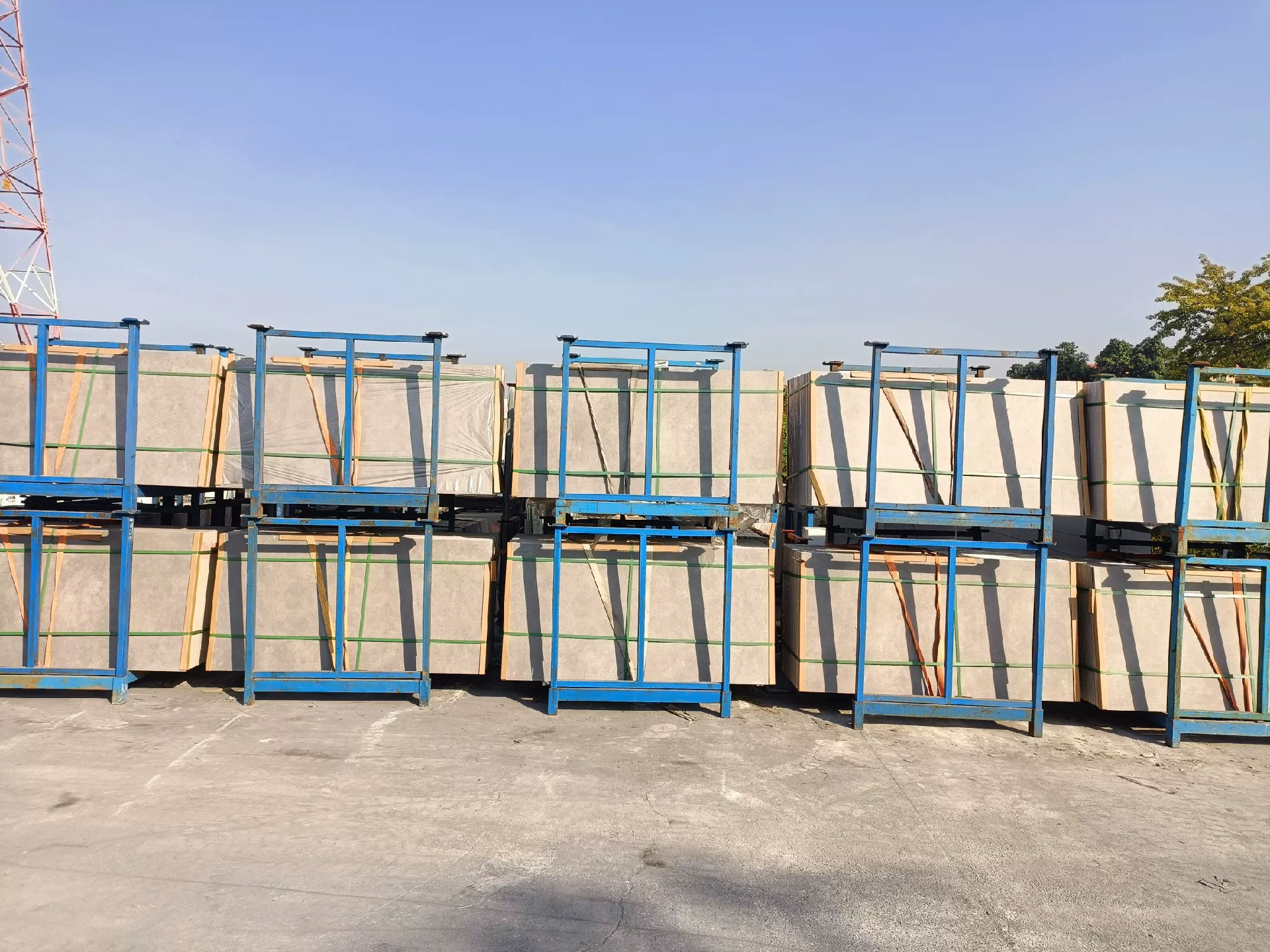 Sintered stone slab packaging or label