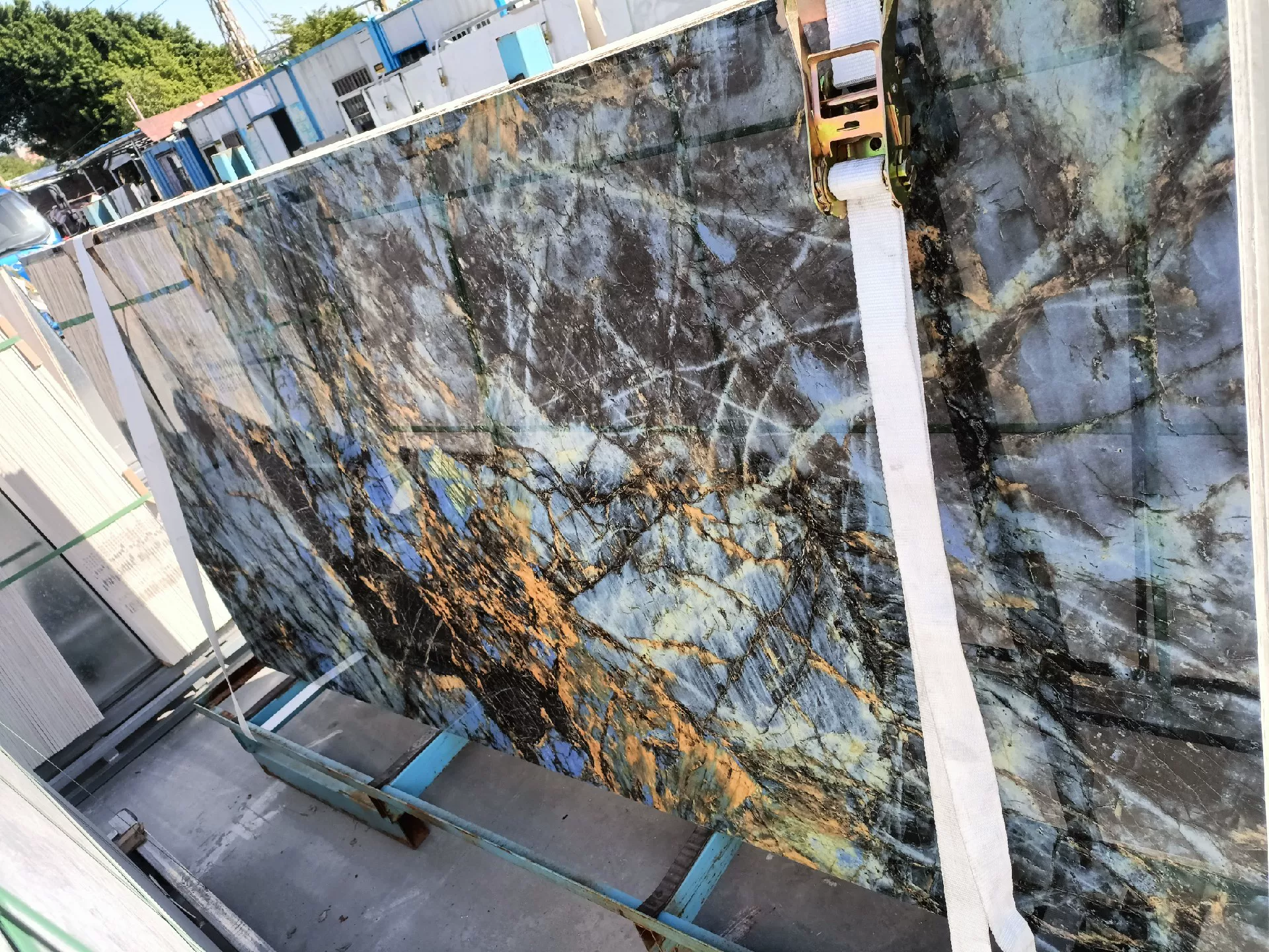 1200x2400x9mm sintered stone slab, luxury stone look