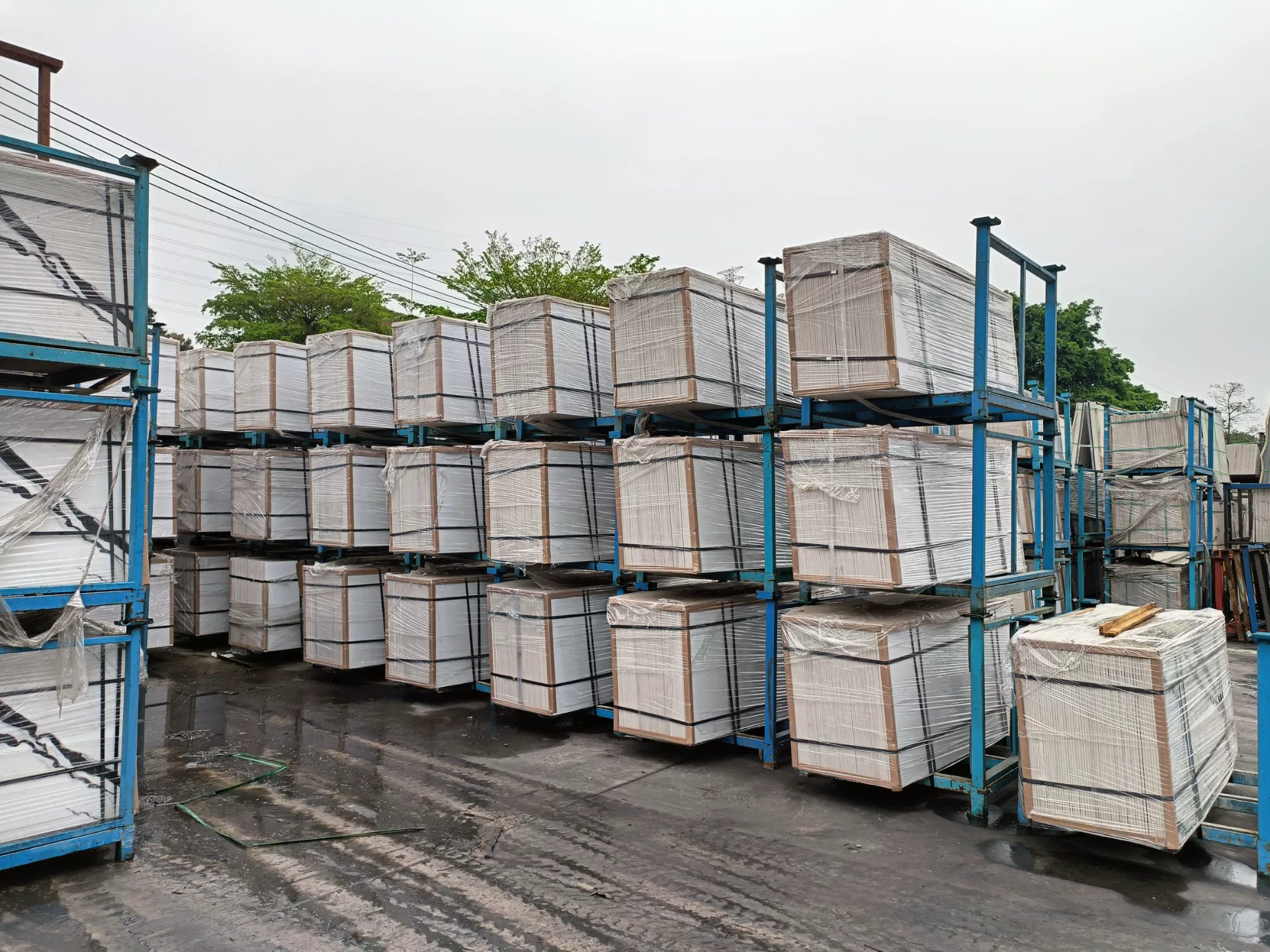 Sintered stone slab stock lot view 8
