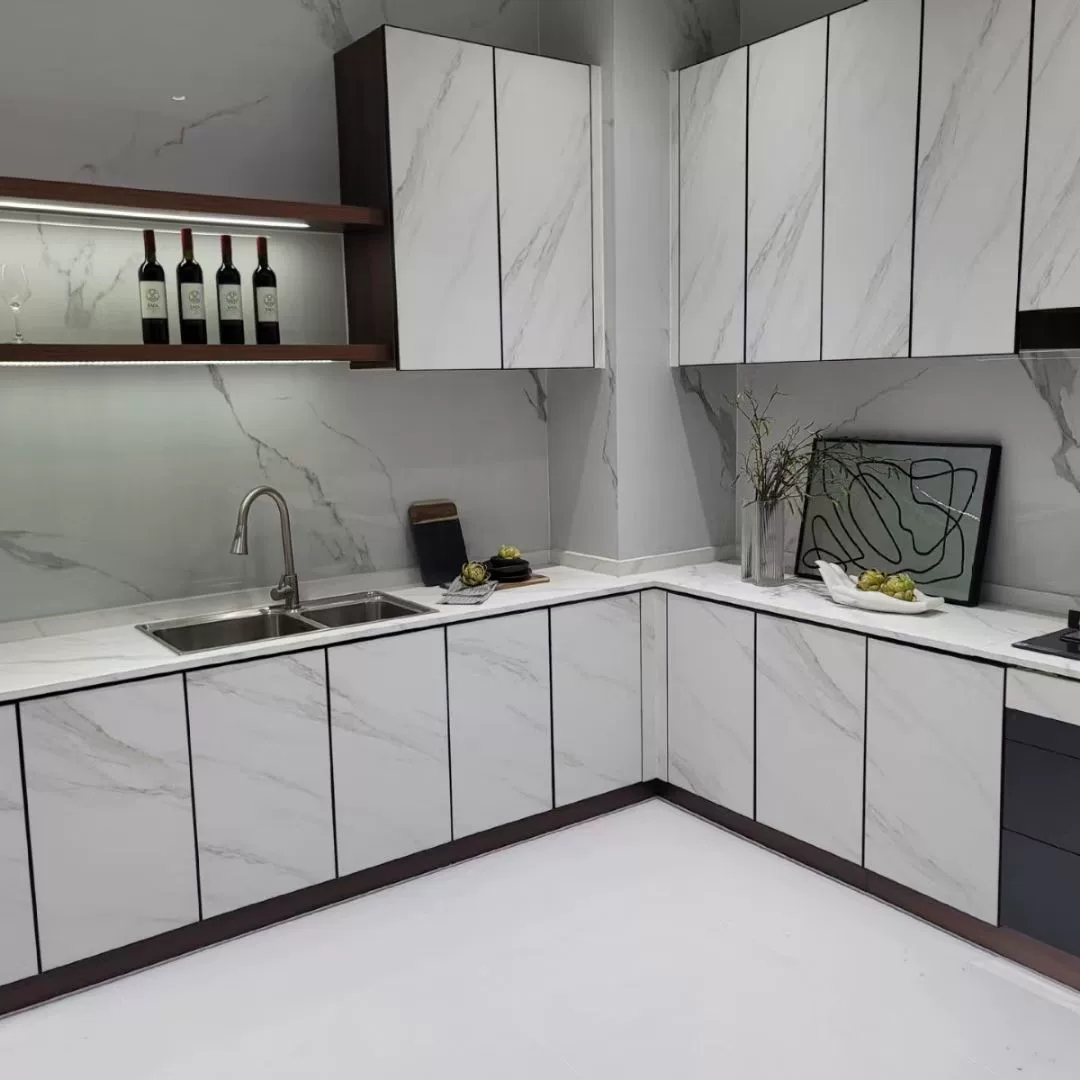 Sintered stone kitchen countertop example