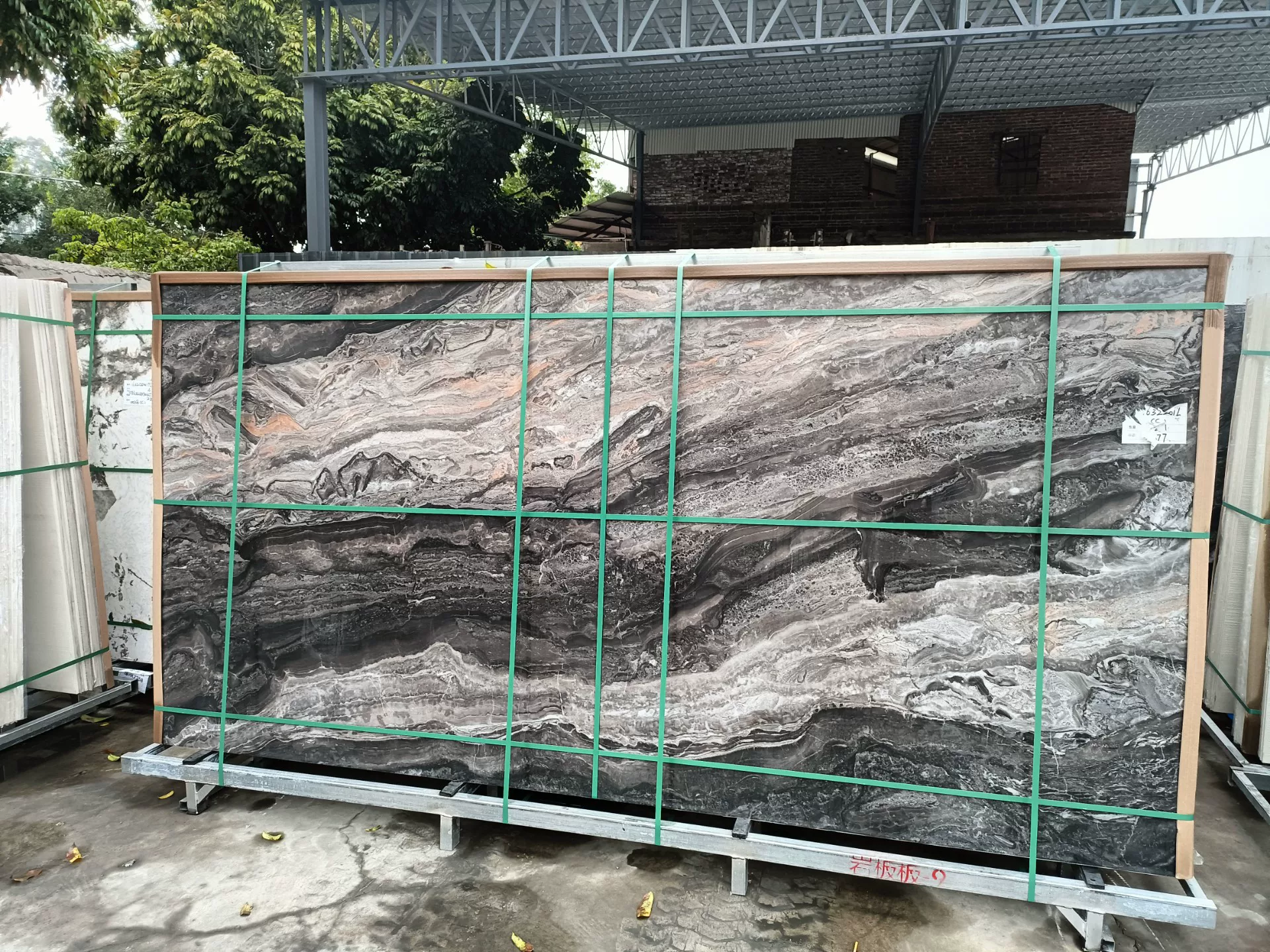 Sintered stone slab pattern 2