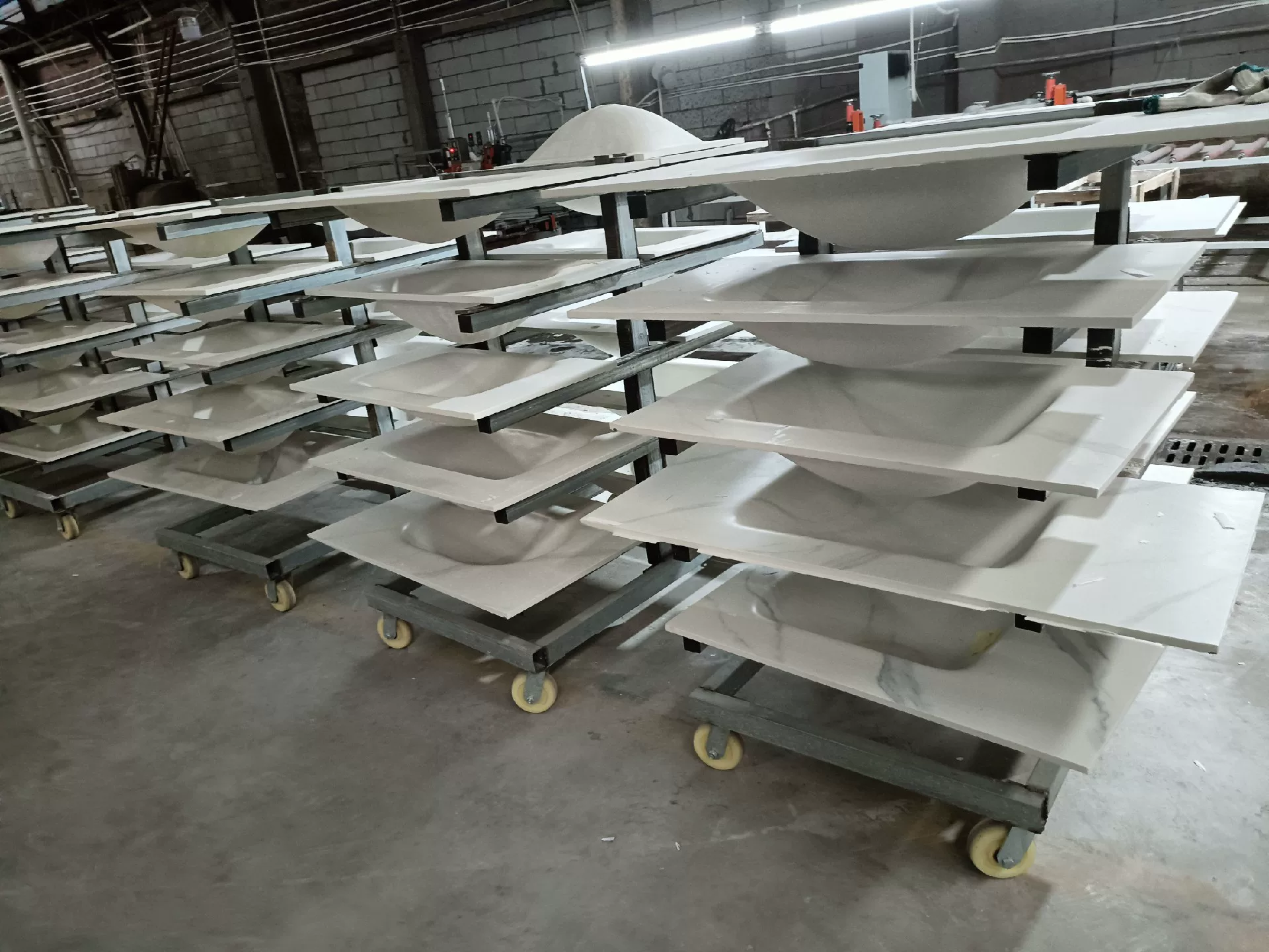 Sintered stone sink basin