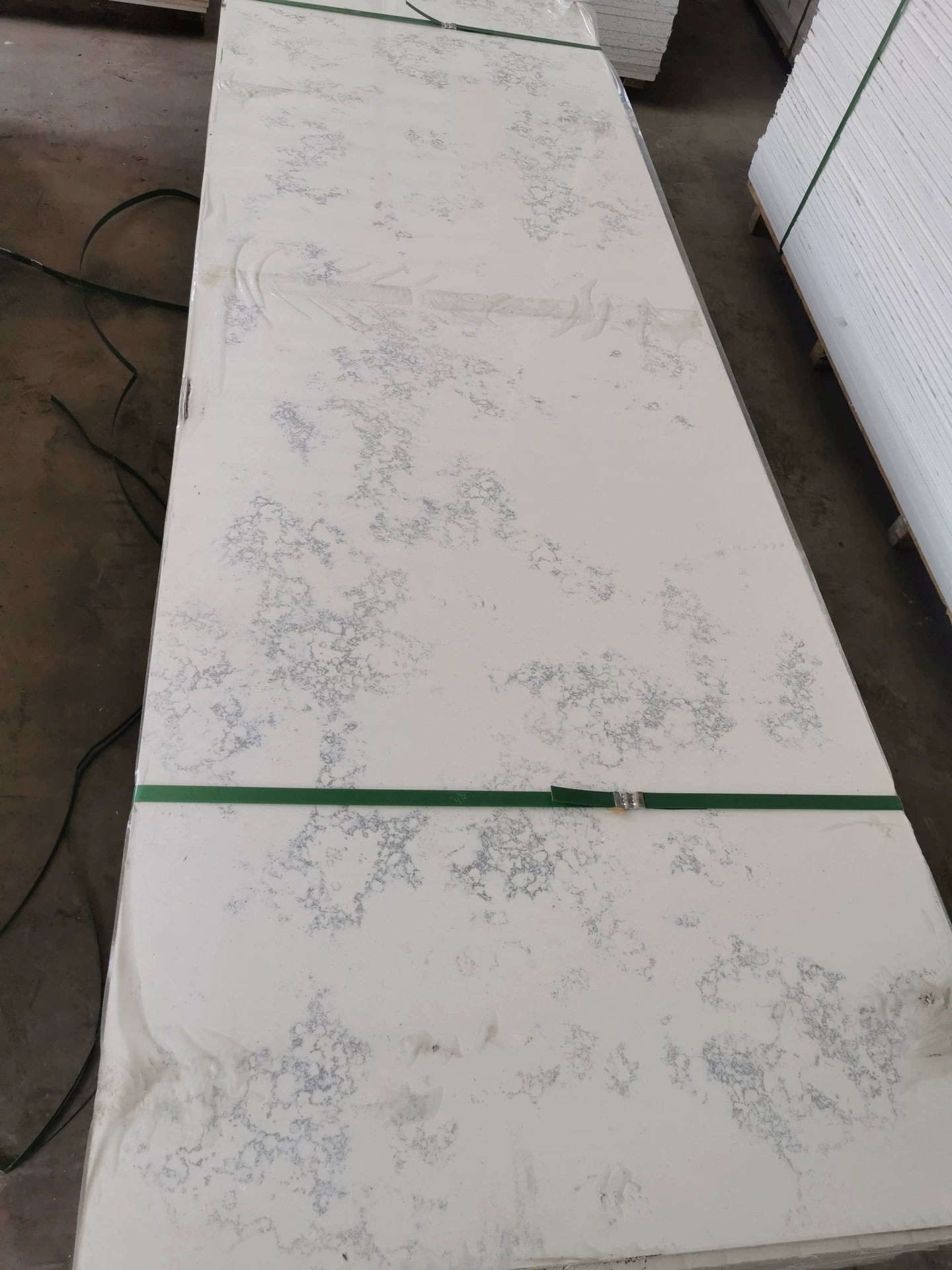 Quartz Slab Lot