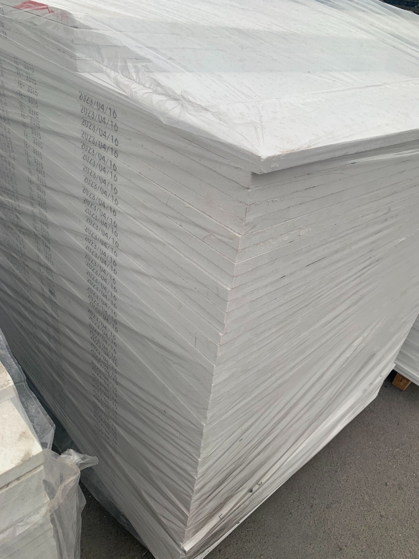 Quartz material sample
