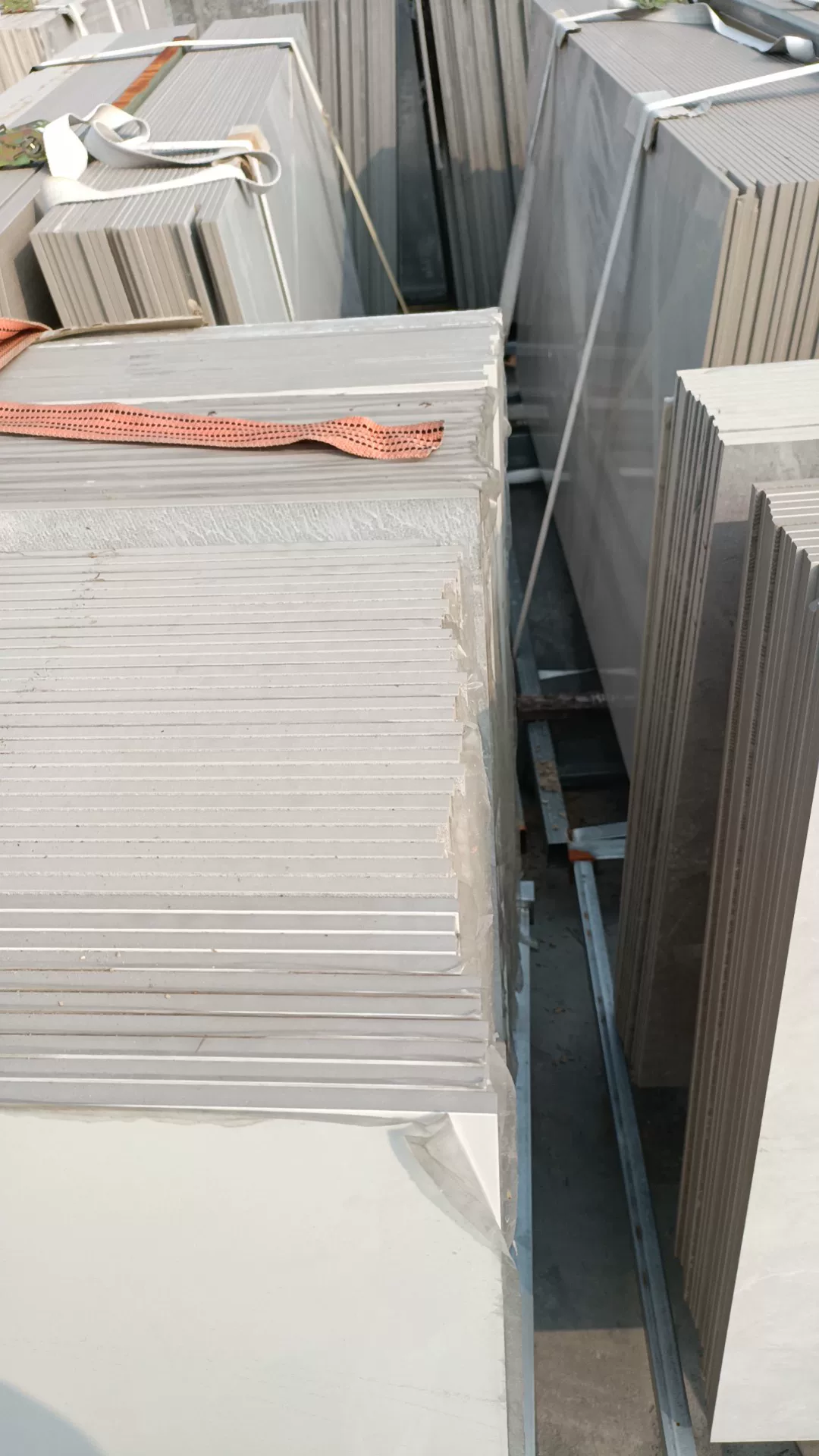 900x1800x9mm sintered stone slab stock lot