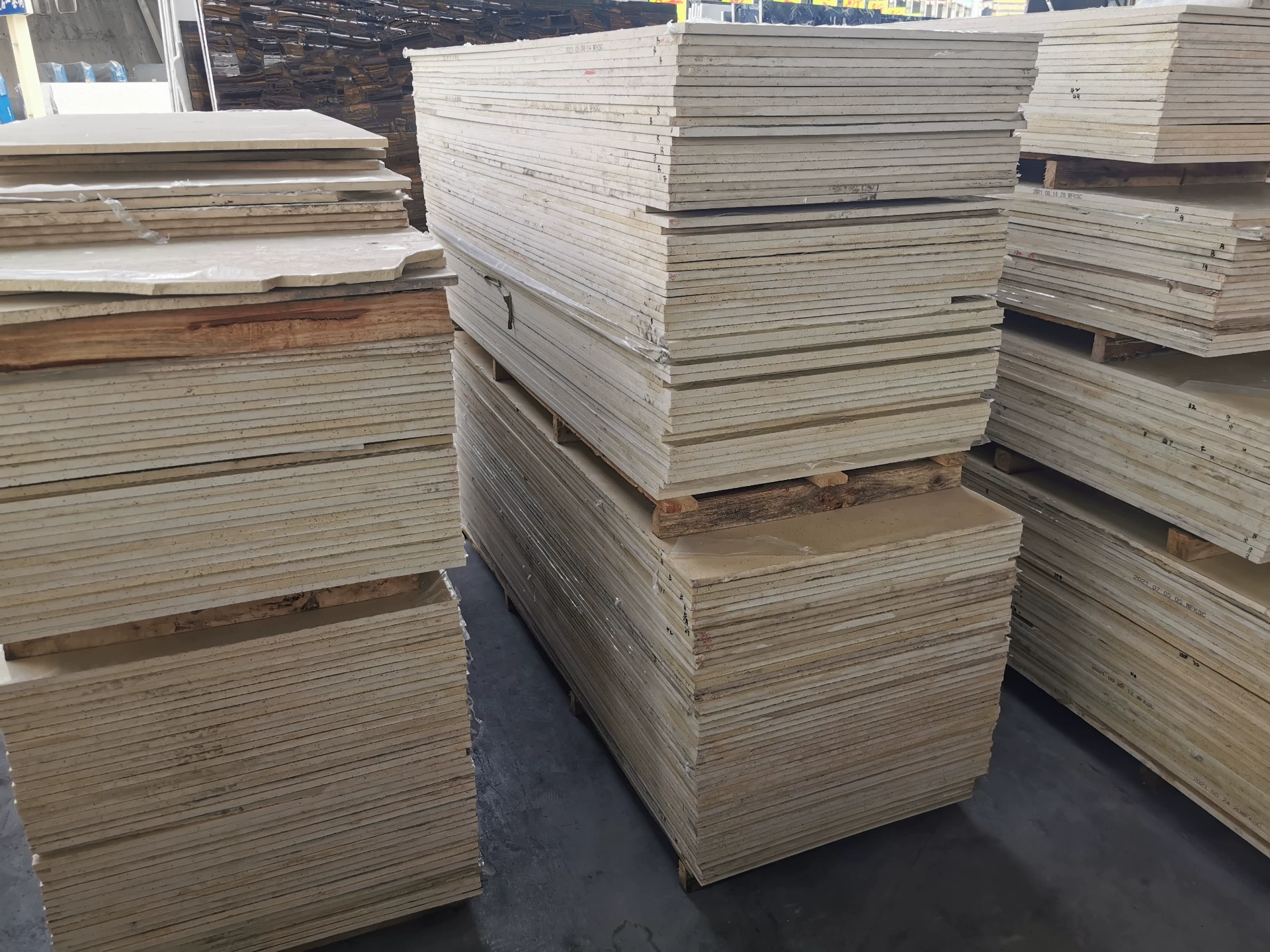 Quartz stone slab stock pile