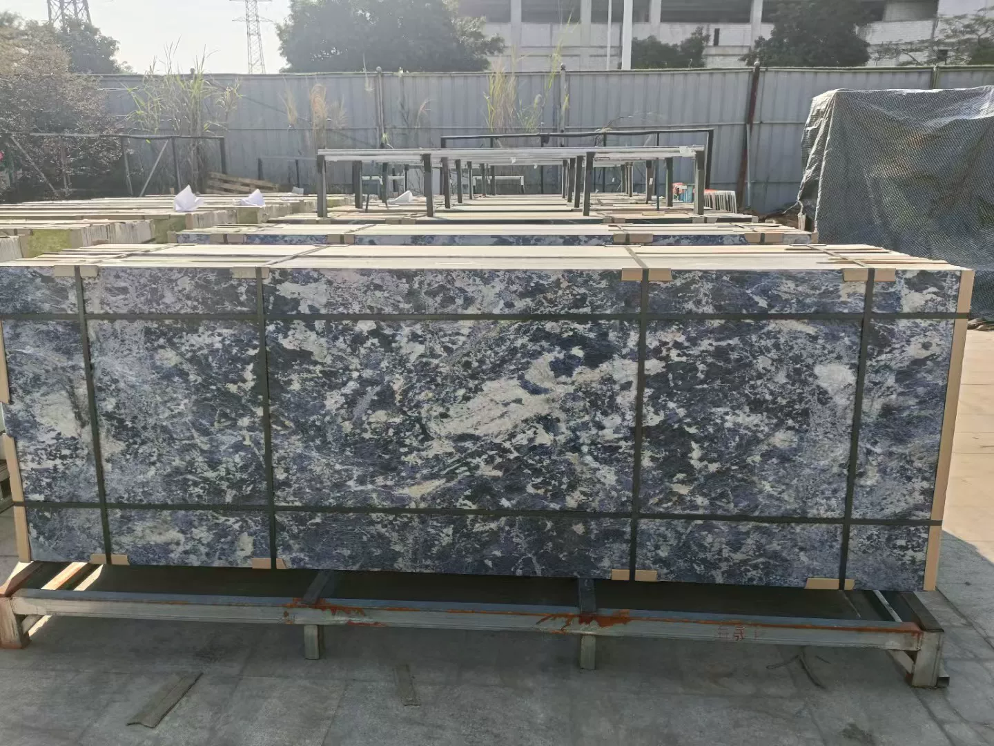 Additional view of white sintered stone