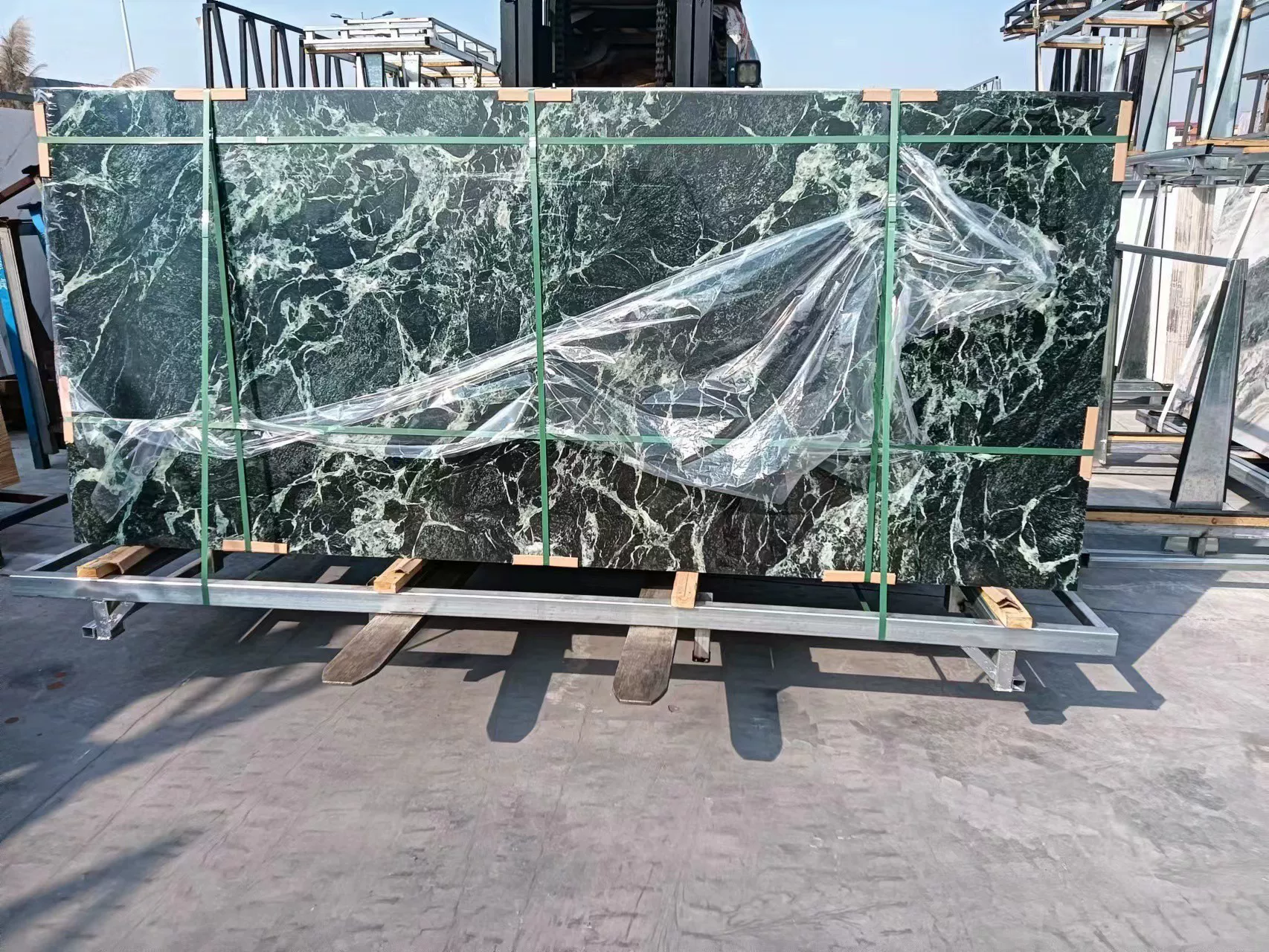 Sintered stone slab stock lot - 900x2700x9mm