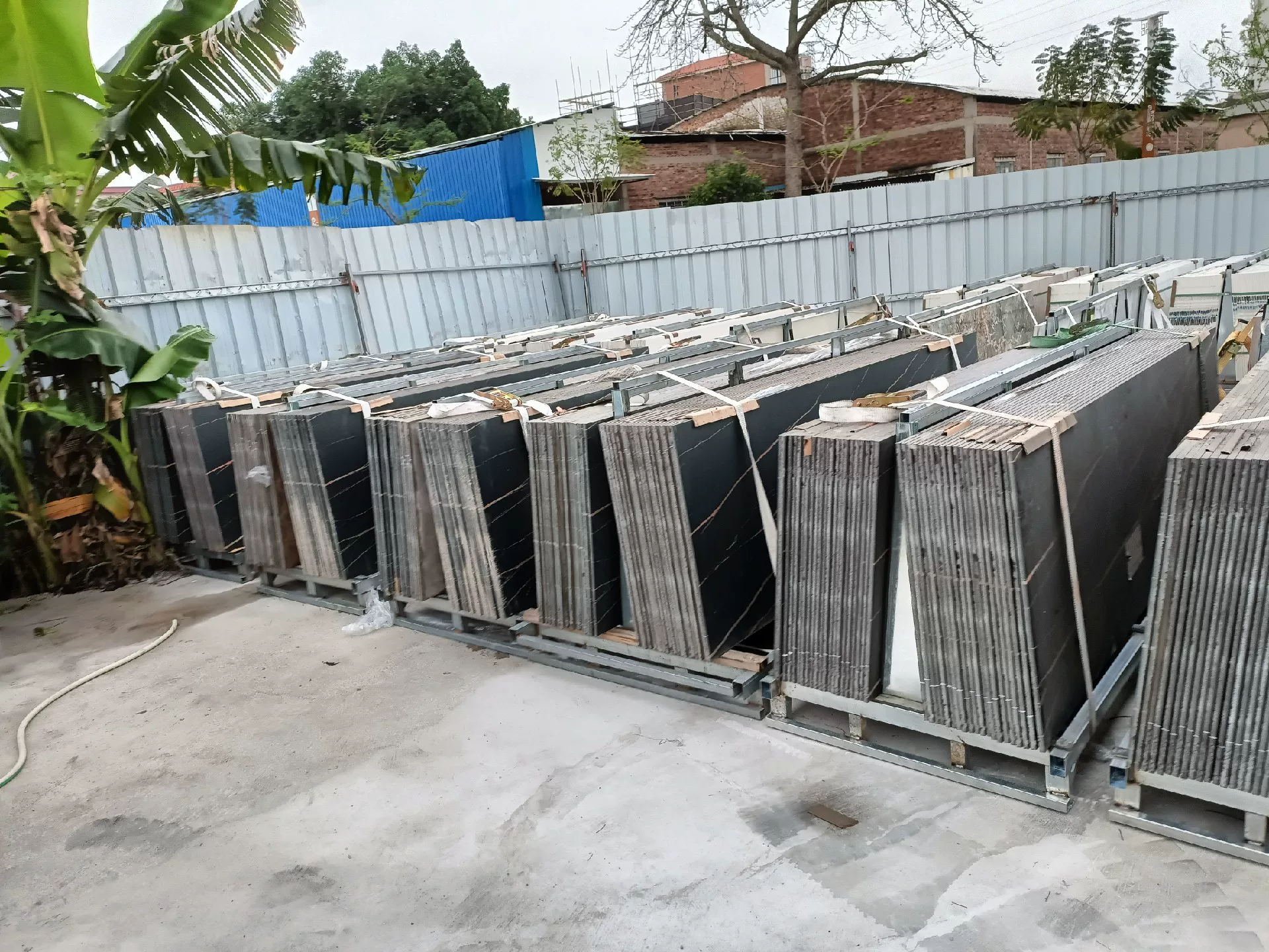 Slab pallet or warehouse view