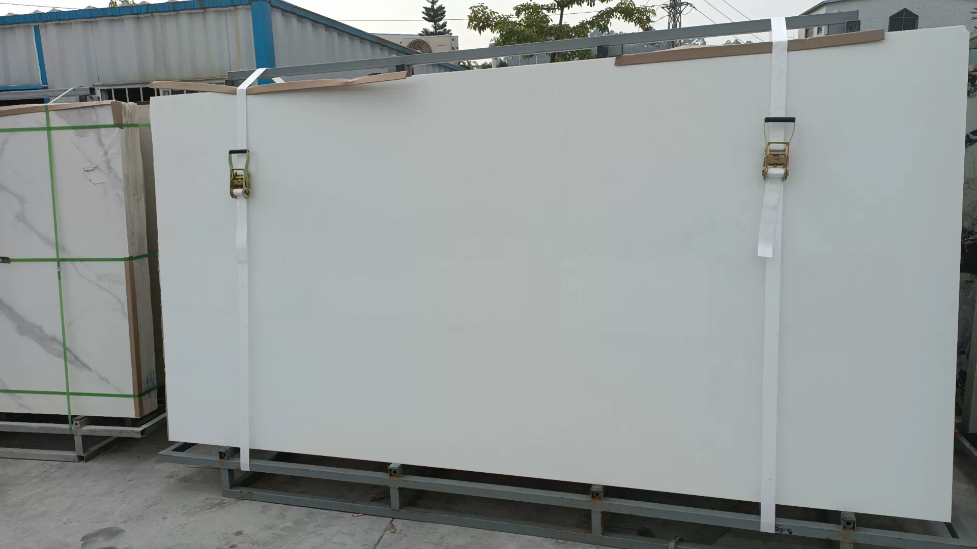 Dongpeng sintered stone slab 1600x3200x12 mm stock lot