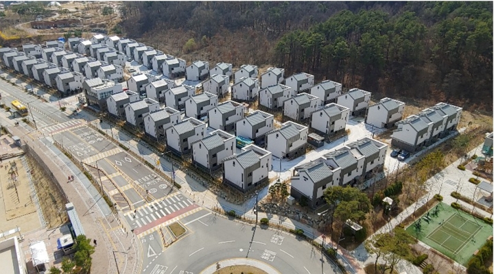 국내 첫 임대형 제로에너지 단독주택 단지. [사진=로렌하우스]