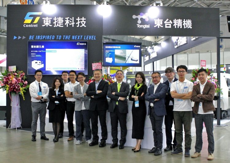 東台精機與東捷科技聯合參展2023TPCA展會，將以「AI伺服板高精高效解決方案」吸引目光。東台