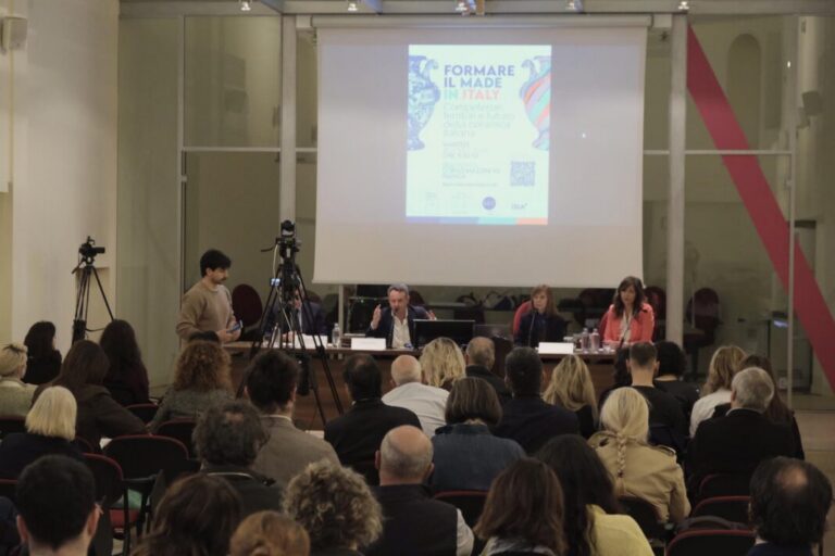 [Italy Faenza] In Faenza, the Italian Ceramic System Discusses Training and the Future of the Sector
