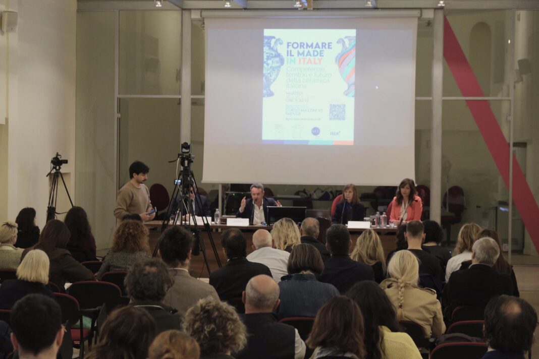 In Faenza, the Italian Ceramic System Discusses Training and the Future of the Sector