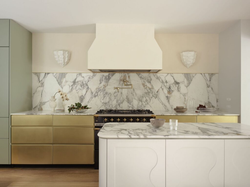 Patina Over High-Tech! 9 Expert Tips for Finding the Perfect Marble Countertop