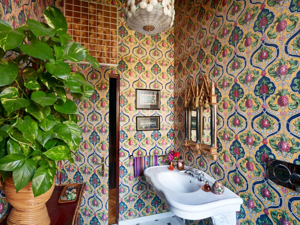 Bathroom Furniture: The Definitive Guide to All 2025 Trends in 70 Key Products