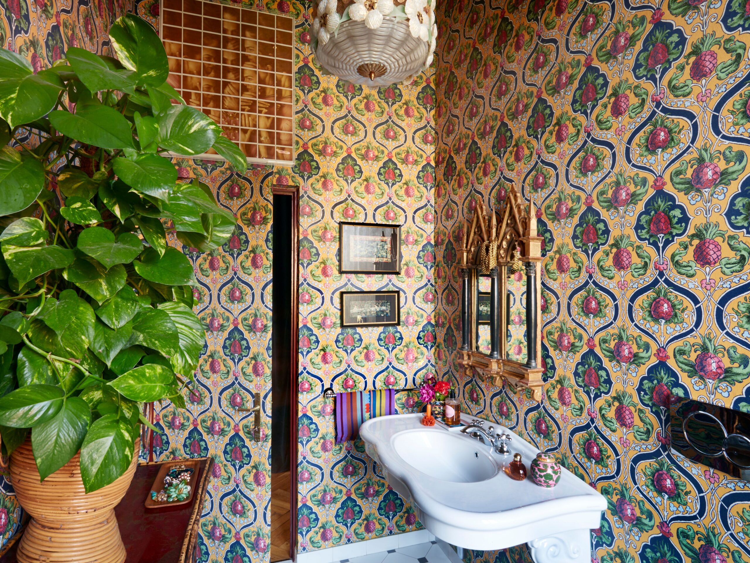 Bathroom Furniture: The Definitive Guide to All 2025 Trends in 70 Key Products
