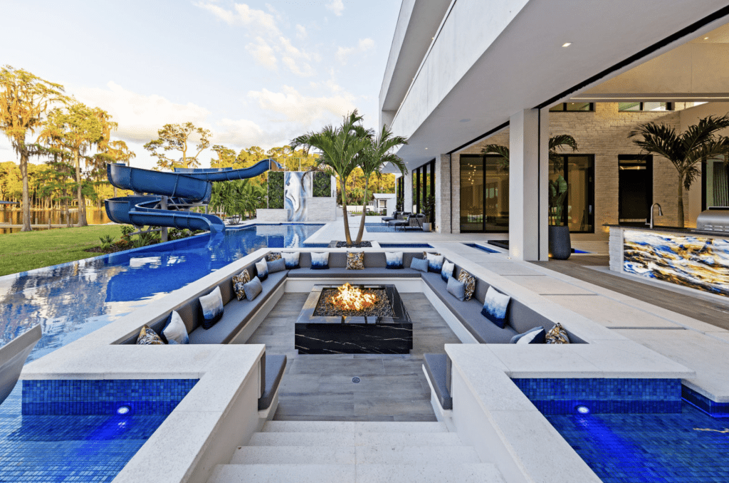 Swimming Pools Shine Bright at Coverings Awards