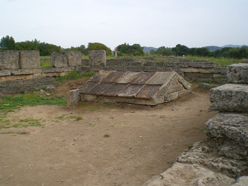 The Stone Secret in the Heart of Italy: The Hypogeal Sacellum of Paestum