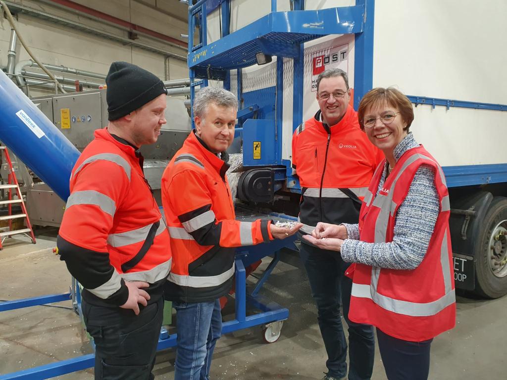 Aimee van der Ham op bezoek bij Veolia en Aufderhaar