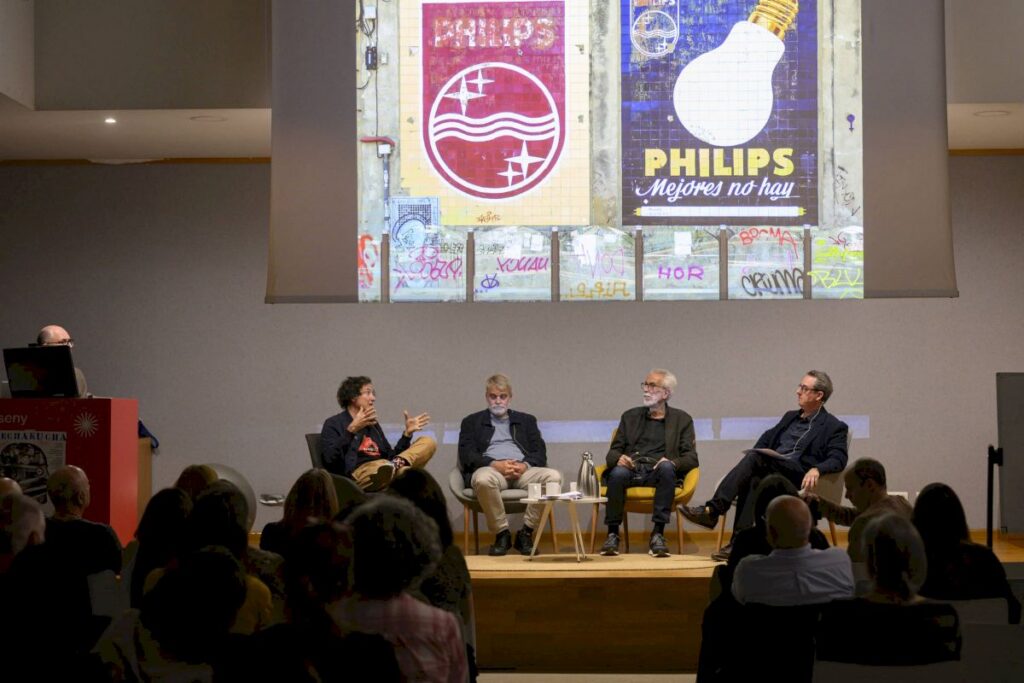 La Escuela de Arte y Diseño de Valencia celebra el vínculo entre innovación, diseño y cerámica - (foto 2)