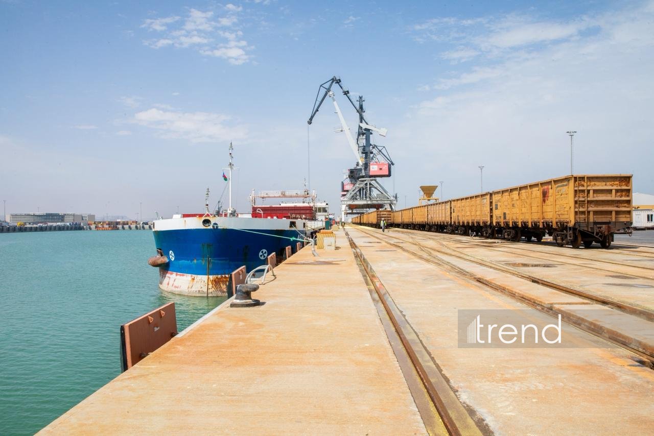 Azerbaijan's Baku port records growth in bulk cargo transshipment