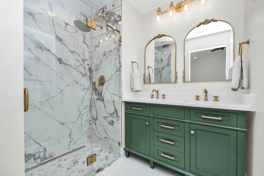 This Common Tile Trend Always Screams 'Tacky,' According to Designers